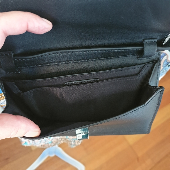 Witchery black leather belt or crossbody small bag - Picture 3 of 5